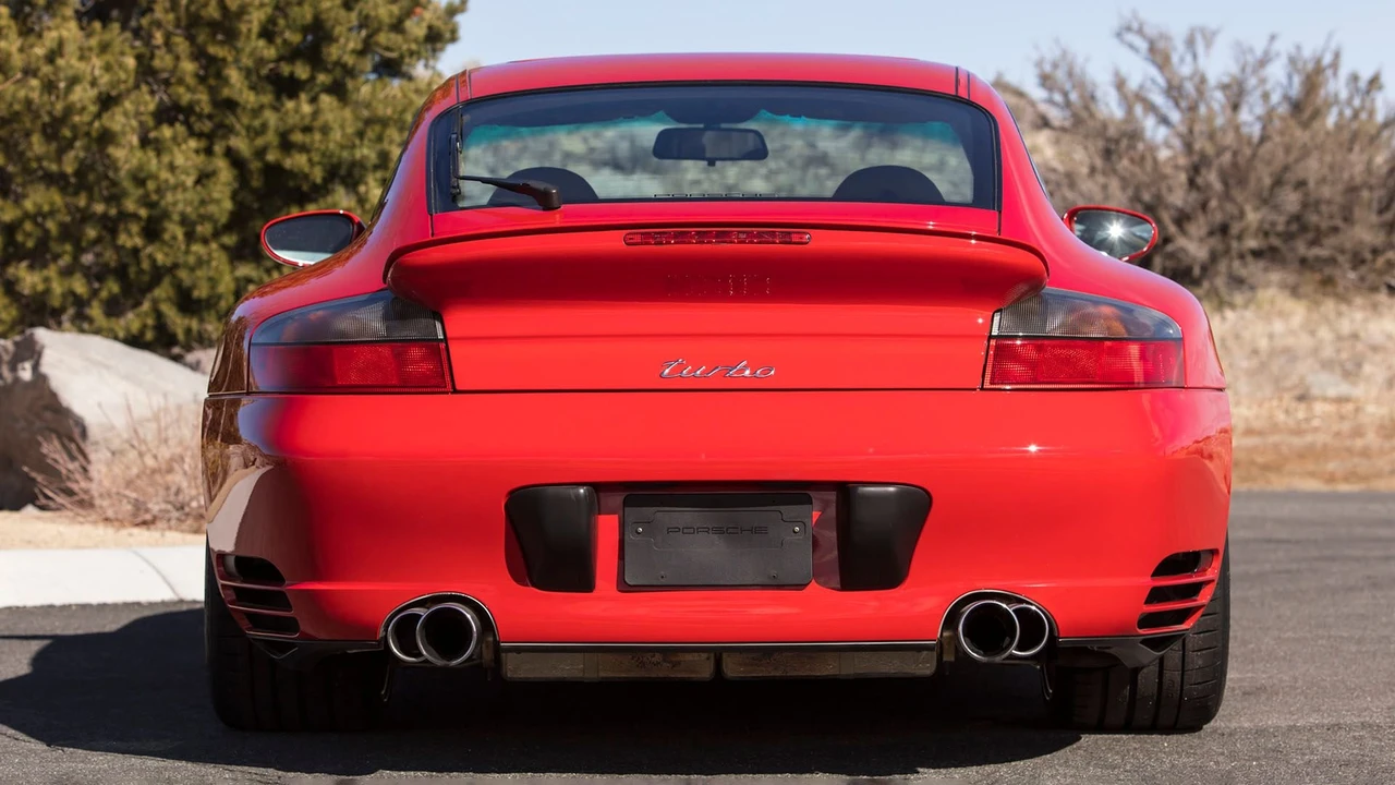2001 Porsche 996 Turbo - Image 2 of 31