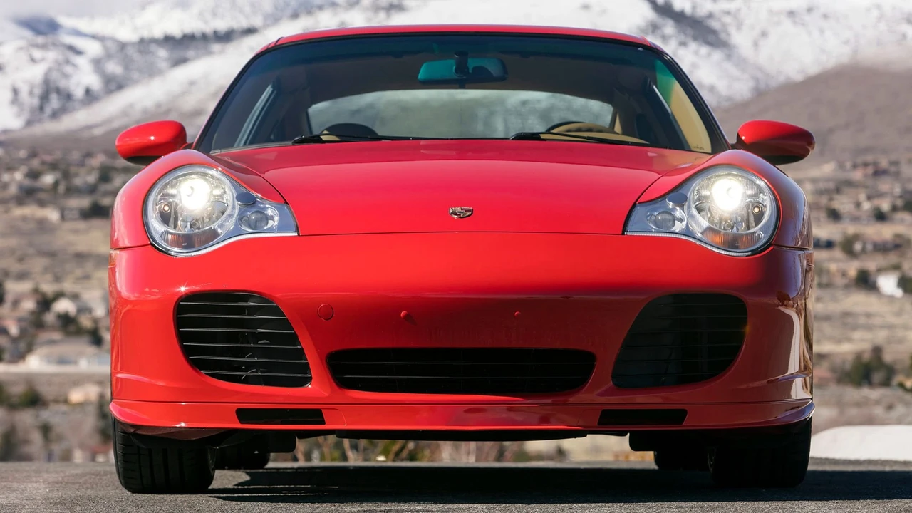 2001 Porsche 996 Turbo - Image 7 of 31