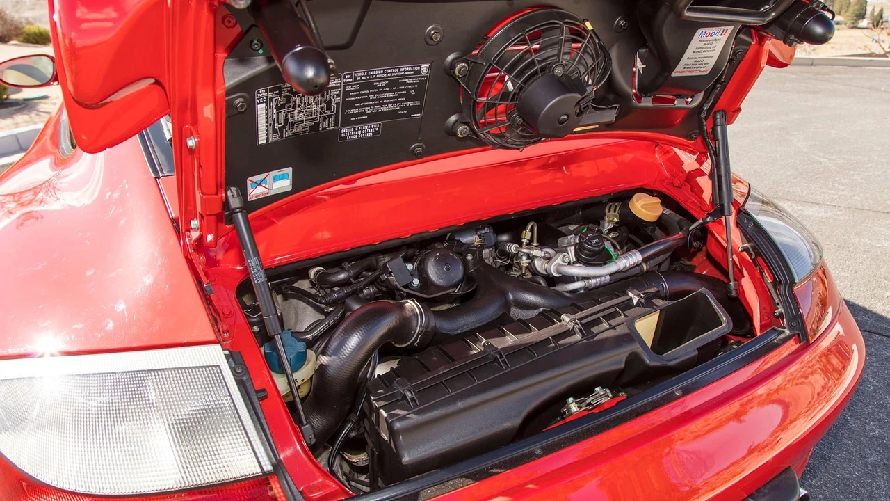 2001 Porsche 996 Turbo - Image 9 of 31