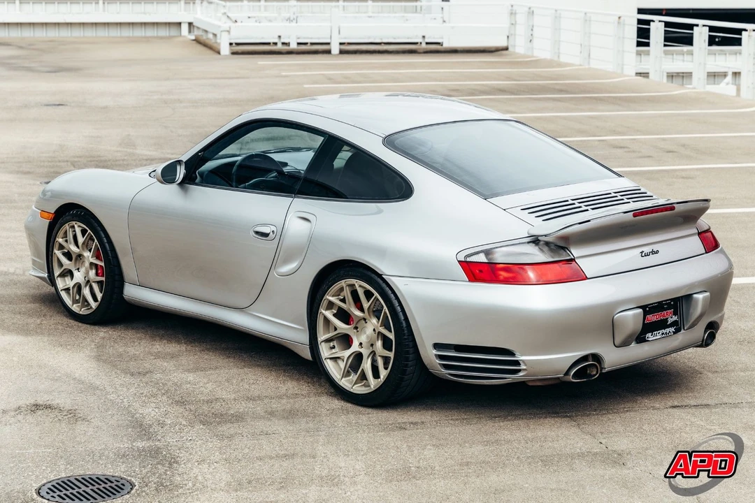 2001 Porsche 996 Turbo - Image 11 of 12