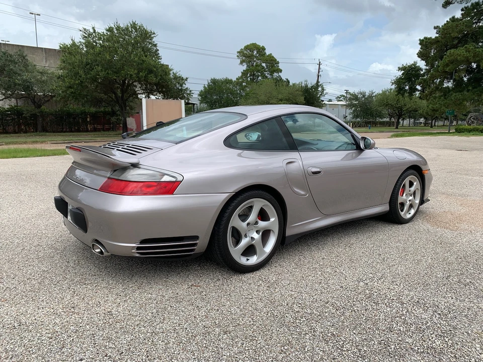 2001 Porsche 996 Turbo - Image 11 of 31