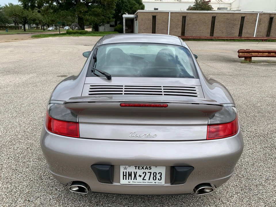 2001 Porsche 996 Turbo - Image 8 of 31