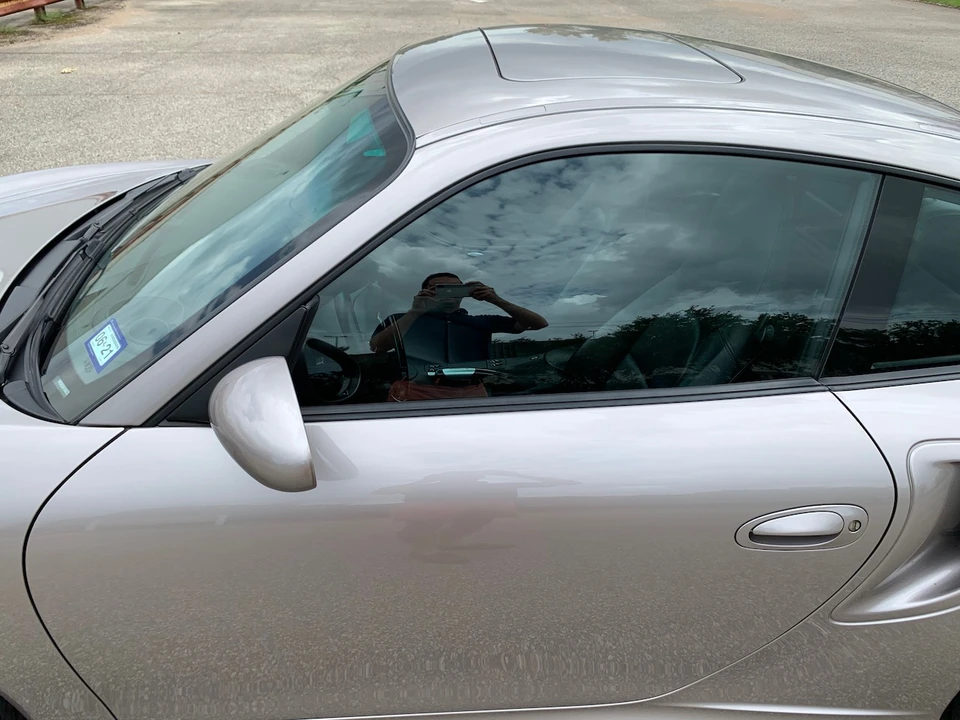 2001 Porsche 996 Turbo - Image 25 of 31