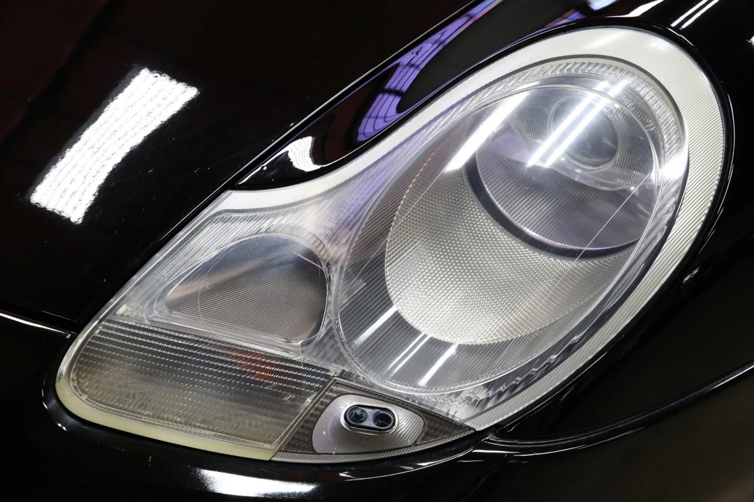 2001 Porsche 996 Carrera - Image 29 of 31