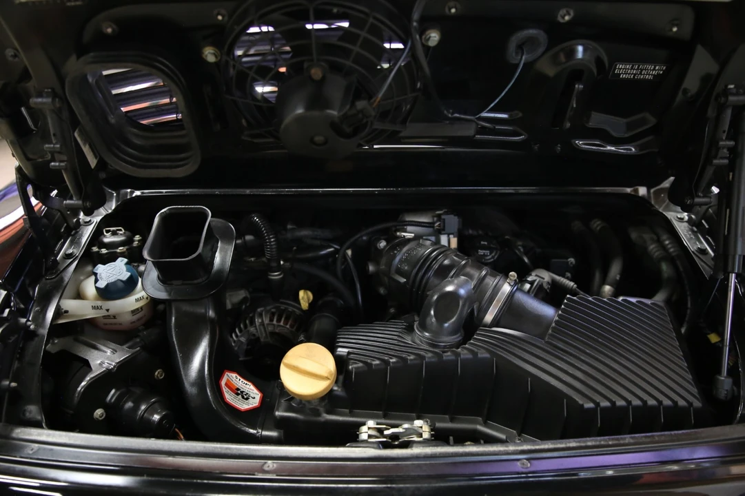 2001 Porsche 996 Carrera - Image 7 of 31