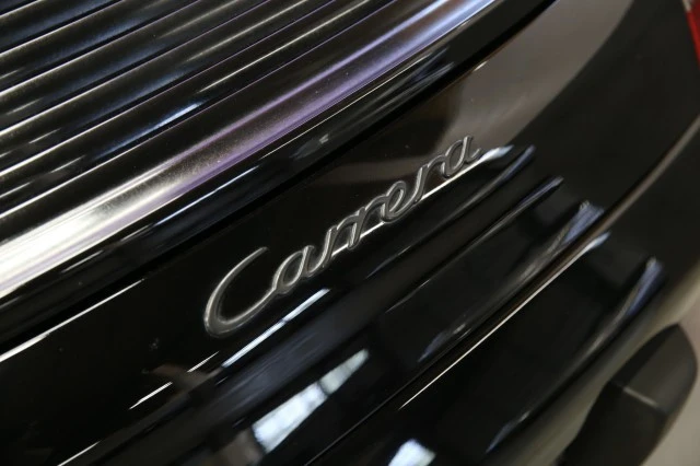 2001 Porsche 996 Carrera - Image 6 of 24
