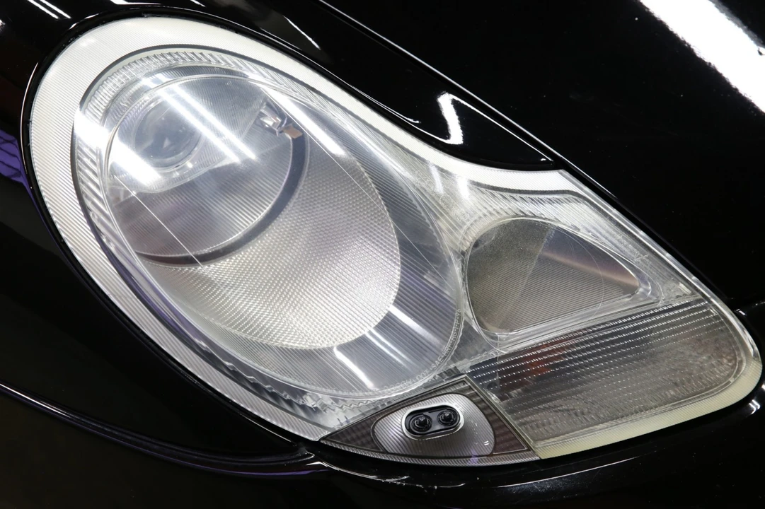 2001 Porsche 996 Carrera - Image 27 of 31