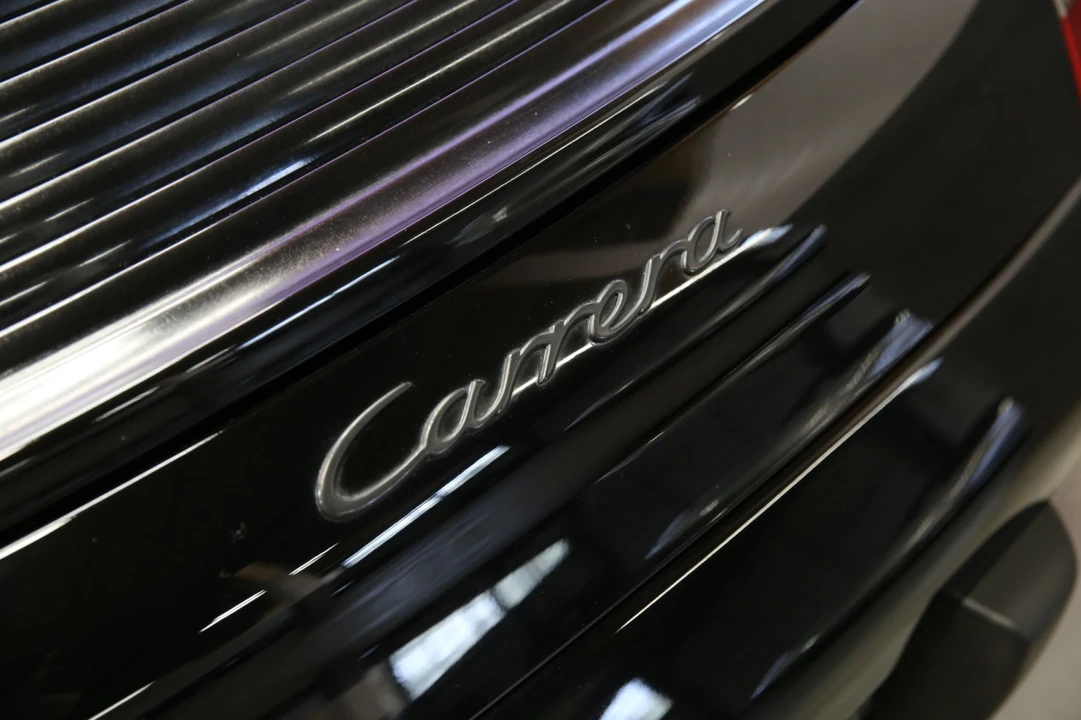 2001 Porsche 996 Carrera - Image 6 of 31