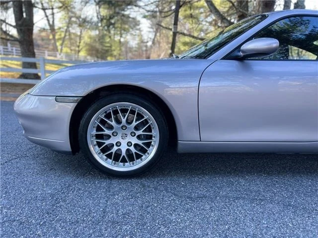 2001 Porsche 996 Carrera - Image 5 of 21