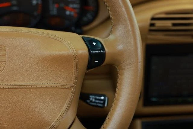 2001 Porsche 996 Carrera - Image 31 of 31