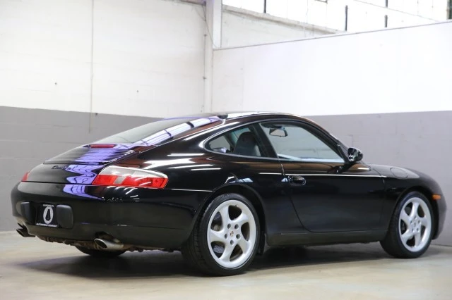 2001 Porsche 911 - Image 19 of 24