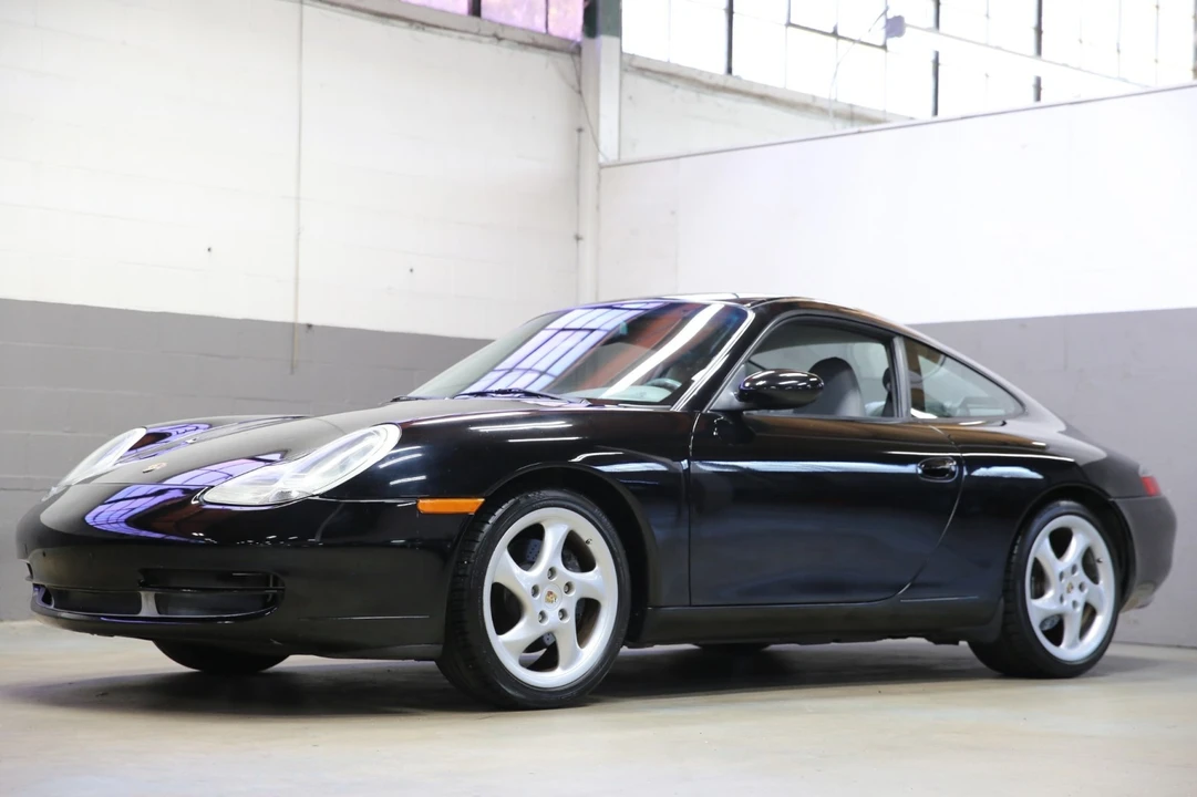 2001 Porsche 996 Carrera - Image 25 of 31