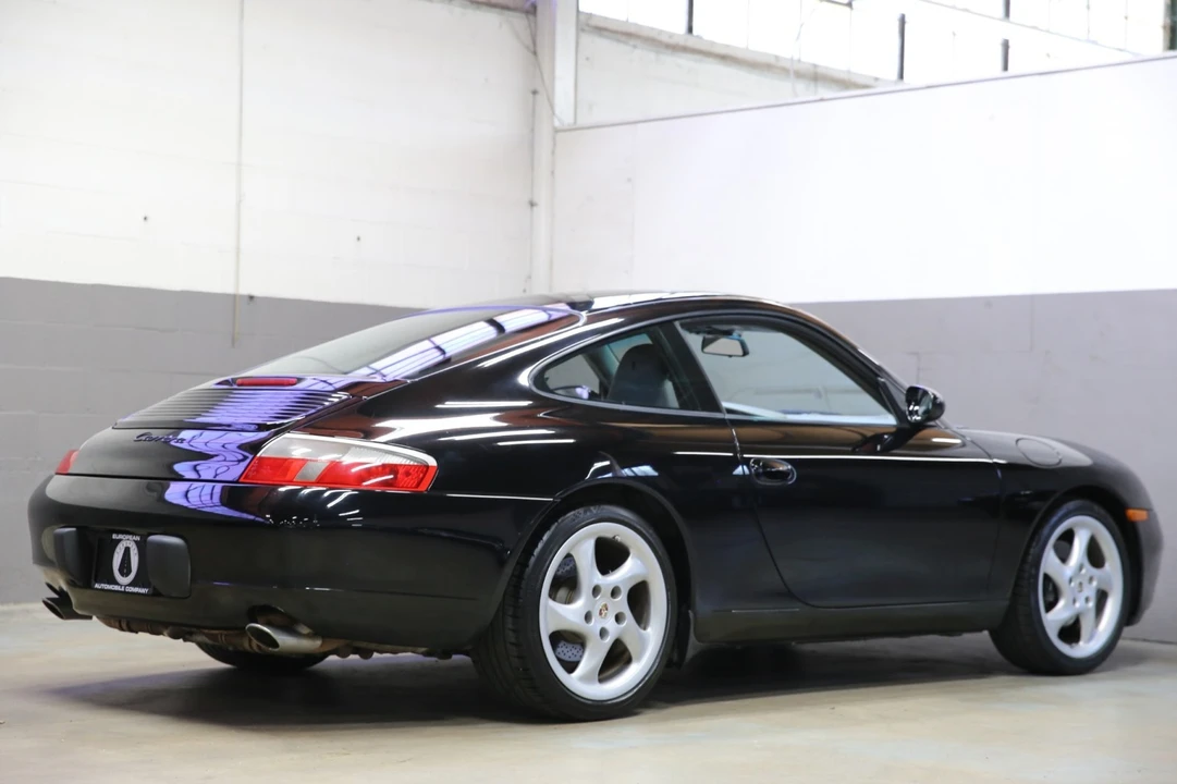 2001 Porsche 996 Carrera - Image 19 of 31