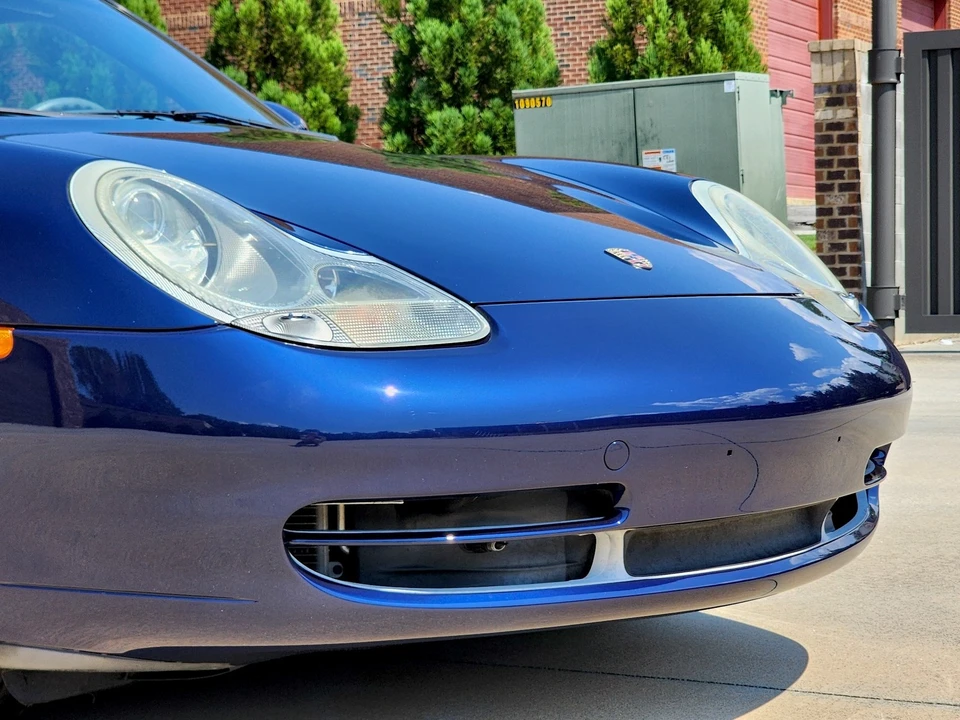 2001 Porsche 911 - Image 27 of 31