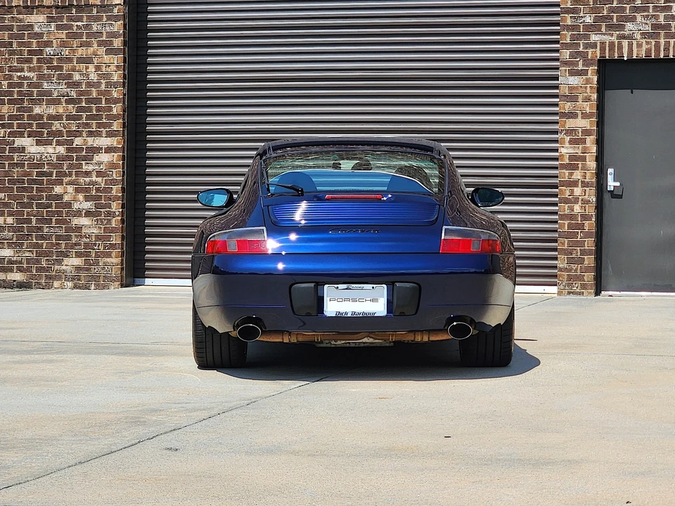 2001 Porsche 911 - Image 4 of 31