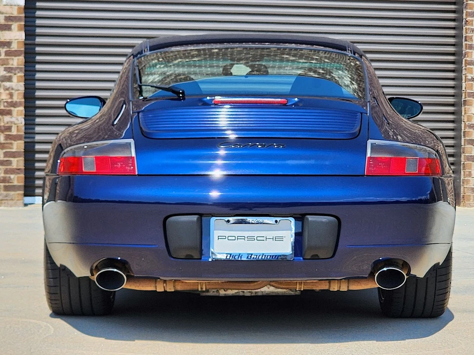 2001 Porsche 911 - Image 15 of 31