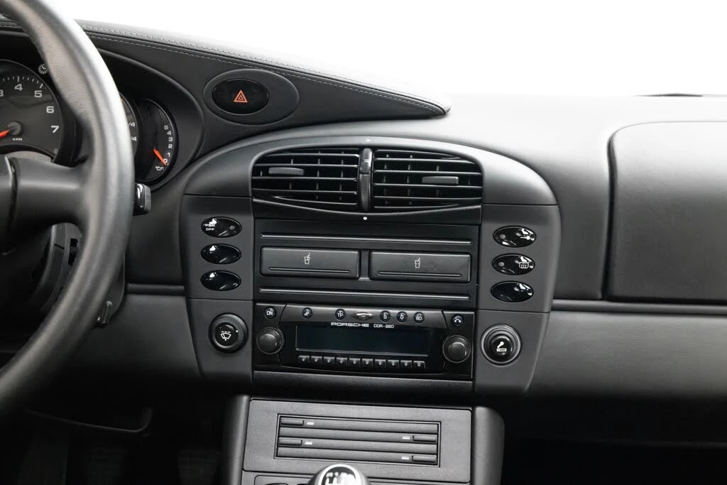 2001 Porsche 996 Carrera - Image 30 of 31