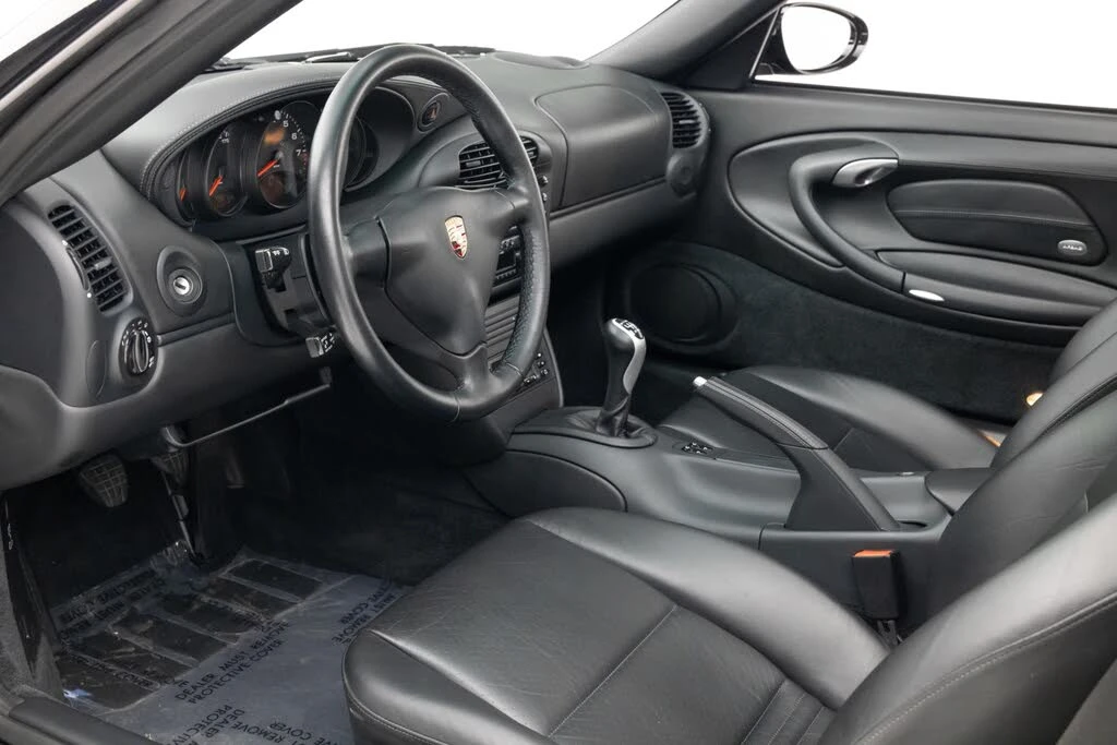 2001 Porsche 996 Carrera - Image 16 of 31