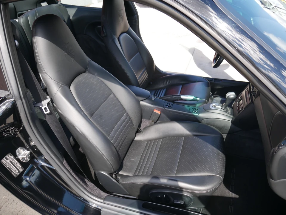2001 Porsche 996 Carrera - Image 31 of 31