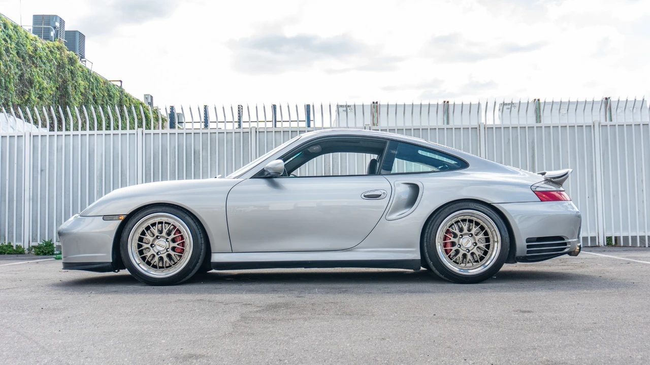 2001 Porsche 996 Turbo - Image 4 of 21