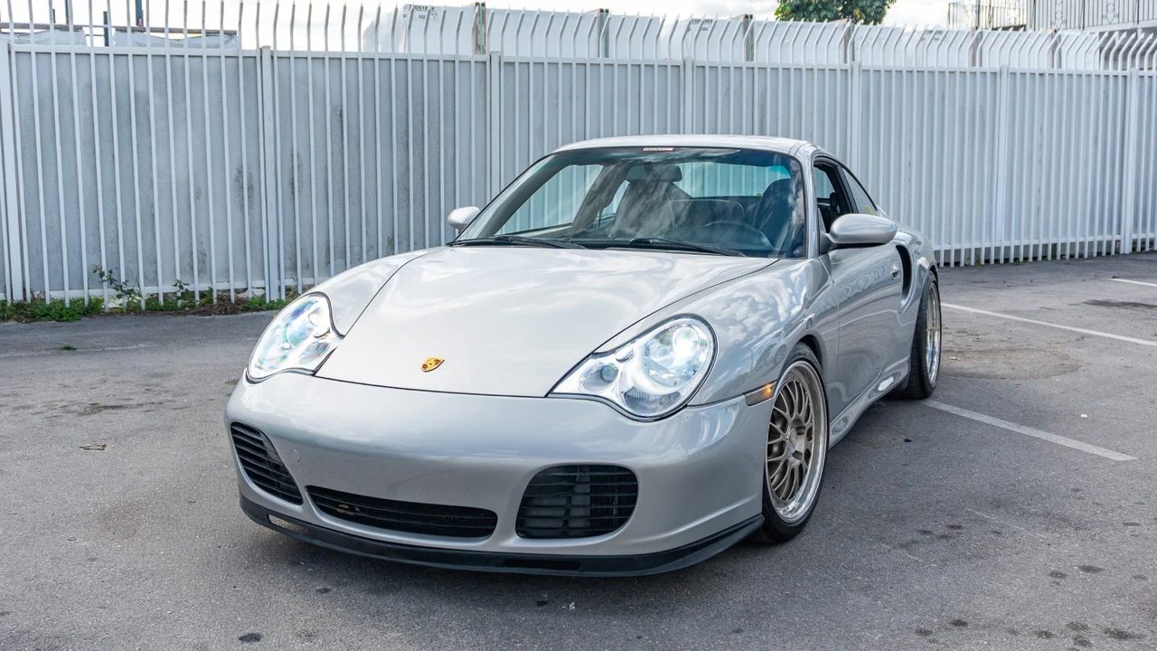 2001 Porsche 996 Turbo - Image 15 of 21