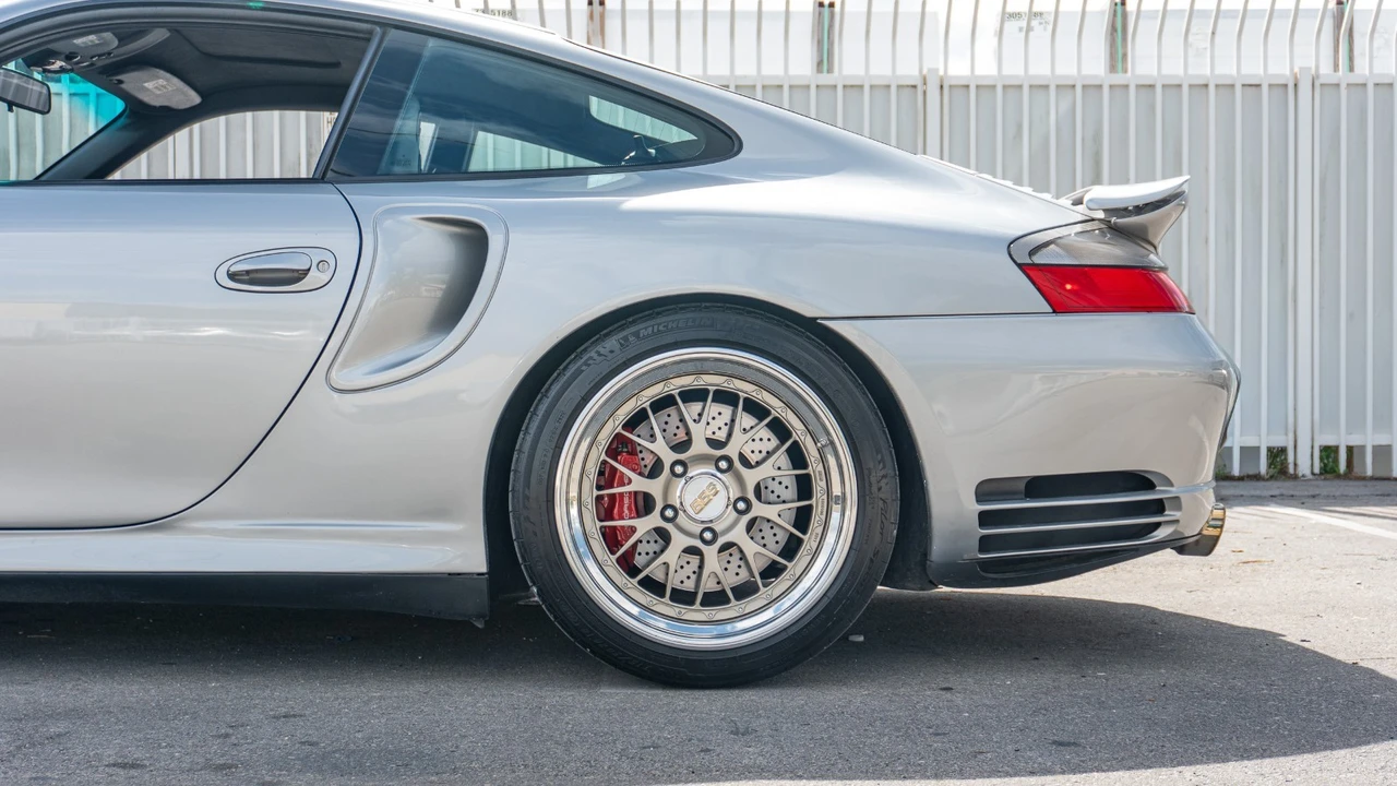 2001 Porsche 996 Turbo - Image 3 of 21