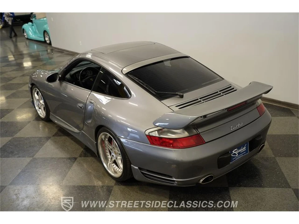 2001 Porsche 996 Carrera - Image 27 of 31