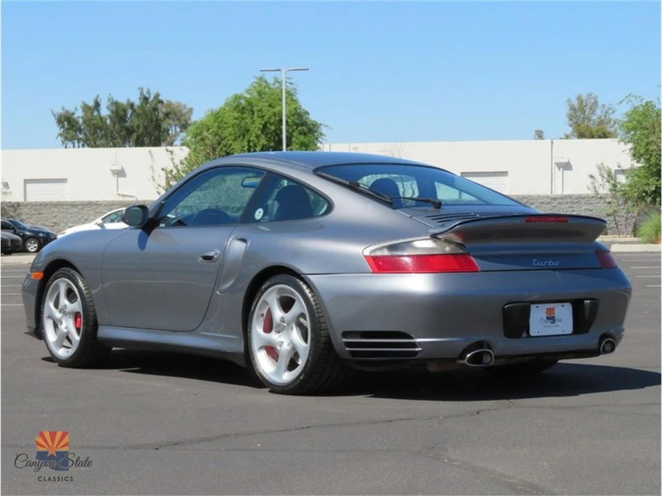 2001 Porsche 996 Carrera - Image 12 of 31