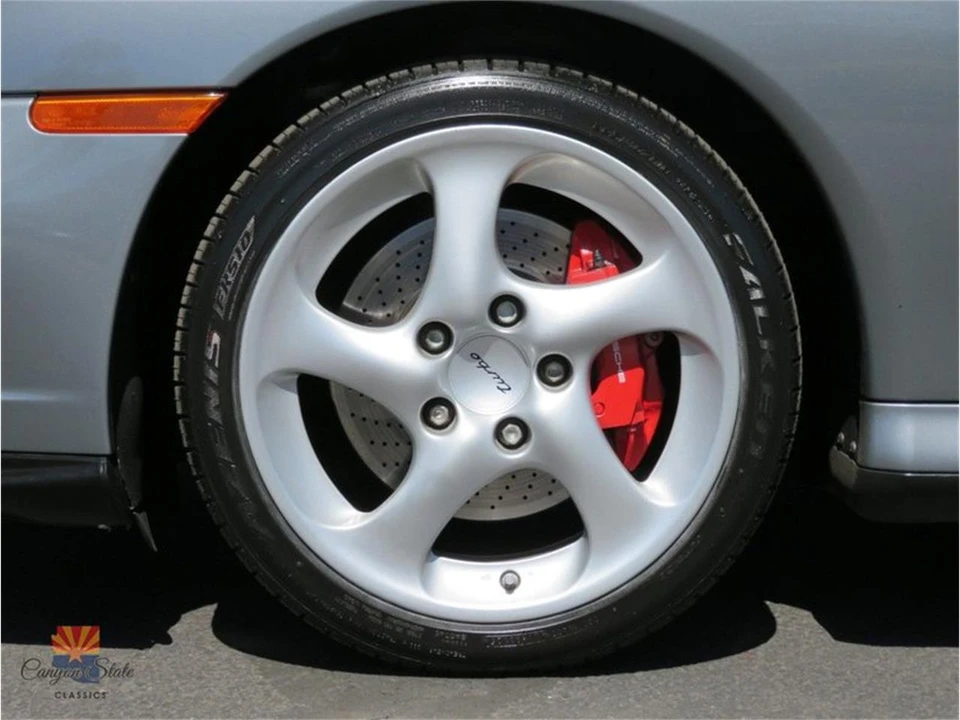 2001 Porsche 996 Carrera - Image 17 of 31