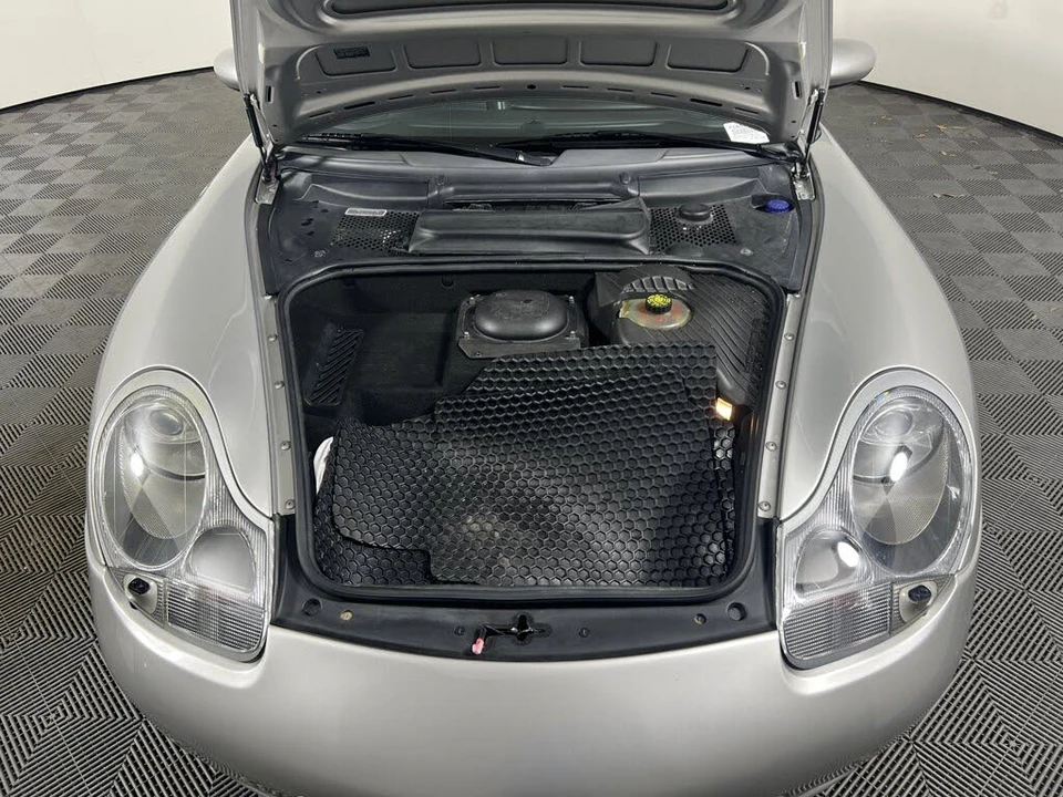 2001 Porsche 996 Carrera - Image 20 of 23