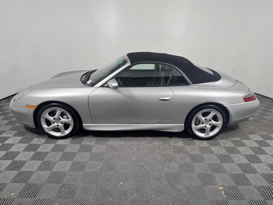 2001 Porsche 996 Carrera - Image 2 of 23