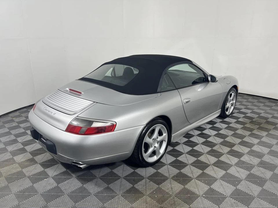 2001 Porsche 996 Carrera - Image 5 of 23