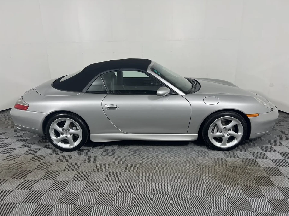 2001 Porsche 996 Carrera - Image 6 of 23