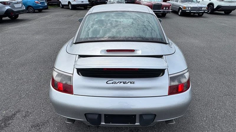 2001 Porsche 996 Carrera - Image 15 of 31