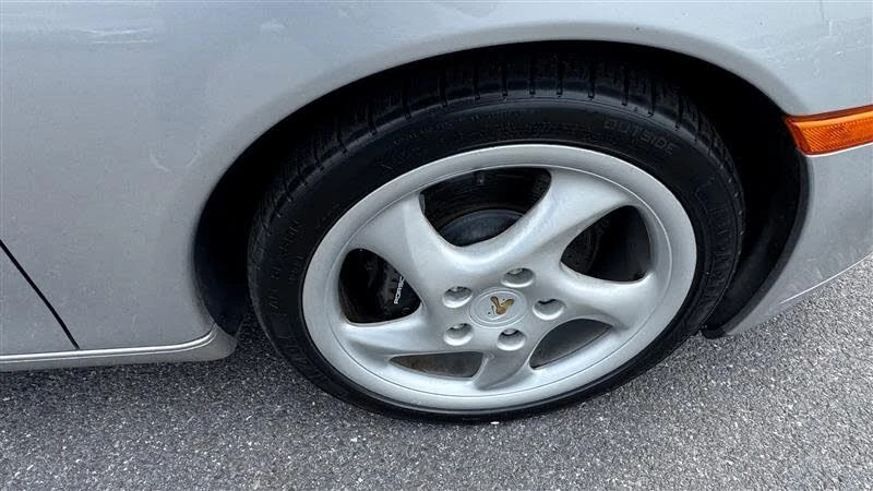 2001 Porsche 996 Carrera - Image 31 of 31