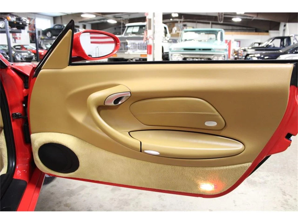 2001 Porsche 996 Carrera - Image 22 of 31