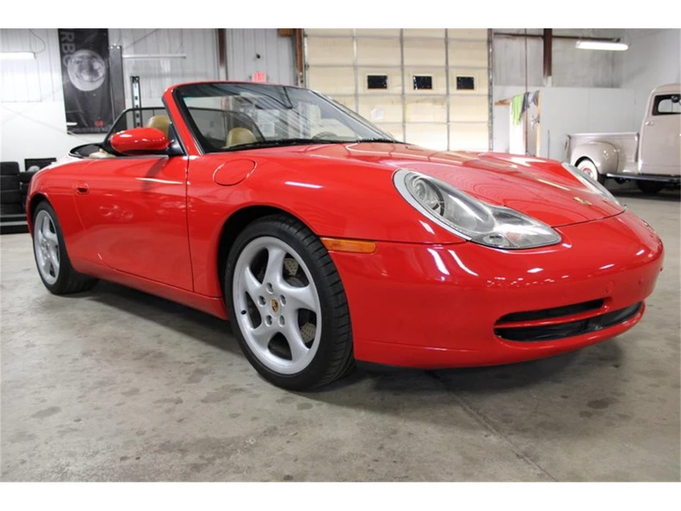 2001 Porsche 996 Carrera - Image 8 of 31