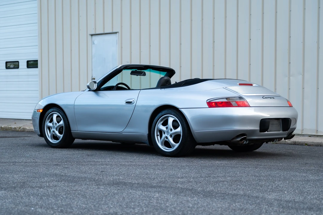 2001 Porsche 996 Carrera - Image 5 of 31