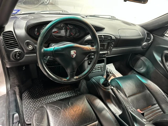 2001 Porsche 996 Carrera - Image 20 of 24