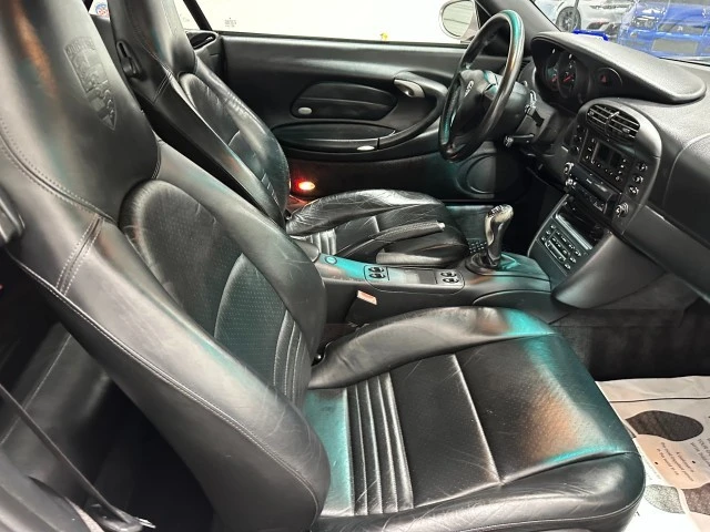 2001 Porsche 996 Carrera - Image 24 of 24