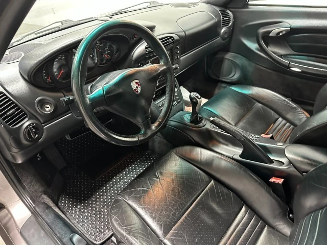 2001 Porsche 996 Carrera - Image 19 of 24
