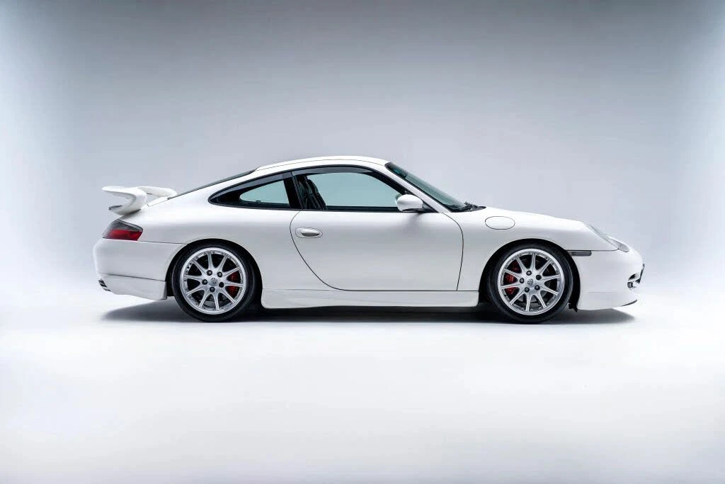 2001 Porsche 996 Carrera - Image 10 of 31