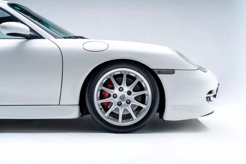 2001 Porsche 996 Carrera - Image 21 of 31