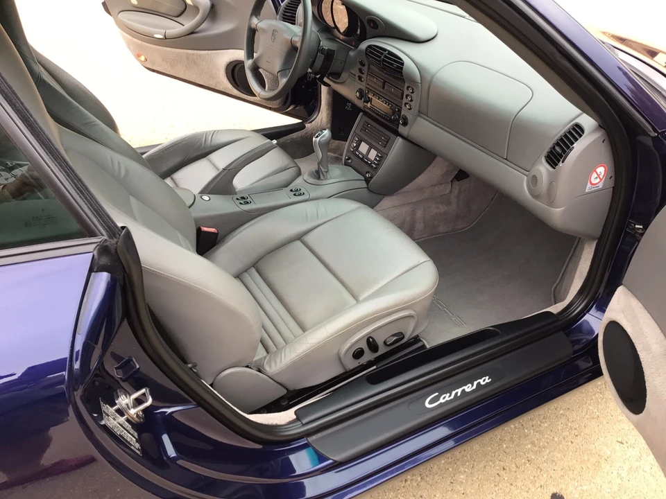 2001 Porsche 996 Carrera - Image 13 of 21