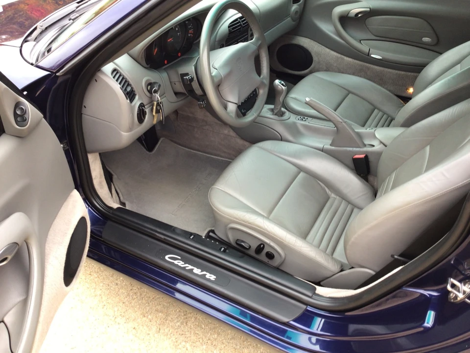 2001 Porsche 996 Carrera - Image 12 of 21