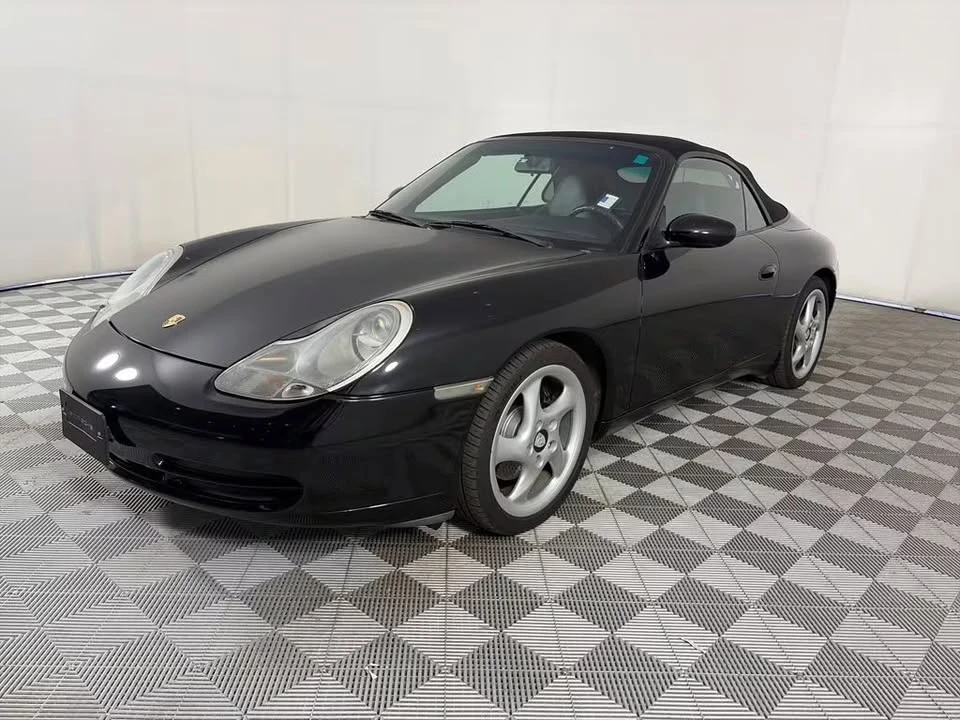 2001 Porsche 996 Carrera 4 - Image 3 of 11