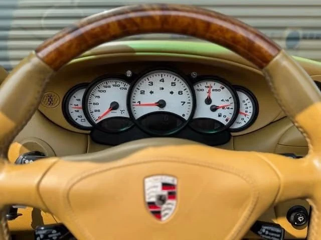 2001 Porsche 996 Carrera - Image 13 of 13