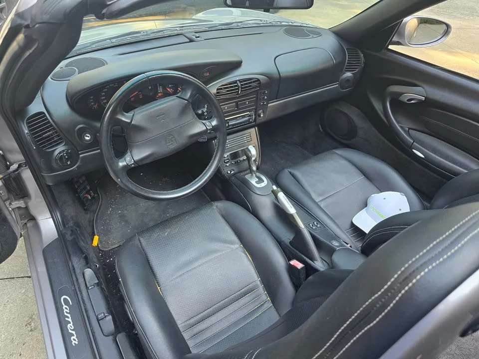 2001 Porsche 996 Carrera - Image 6 of 12