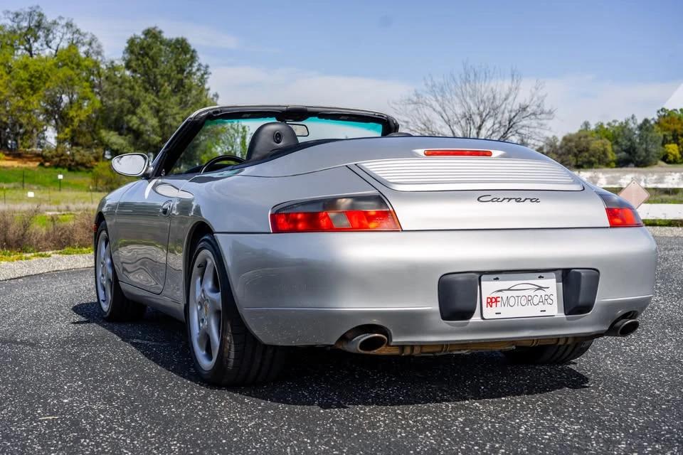 2001 Porsche 996 Carrera - Image 5 of 16