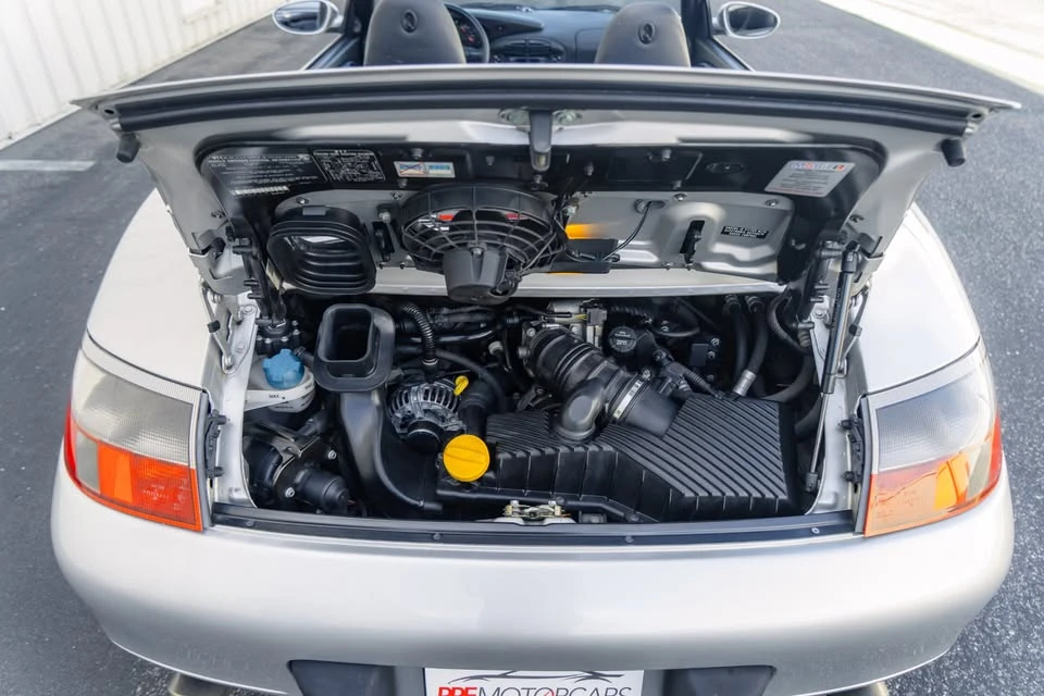 2001 Porsche 996 Carrera - Image 16 of 16